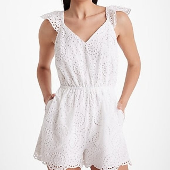 NWT Express XS Lace Romper - Picture 1 of 7